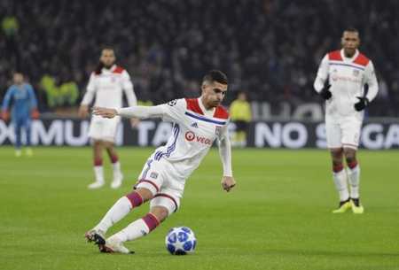 万的战术思 万的战术思