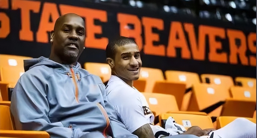 场比赛中 场比赛中