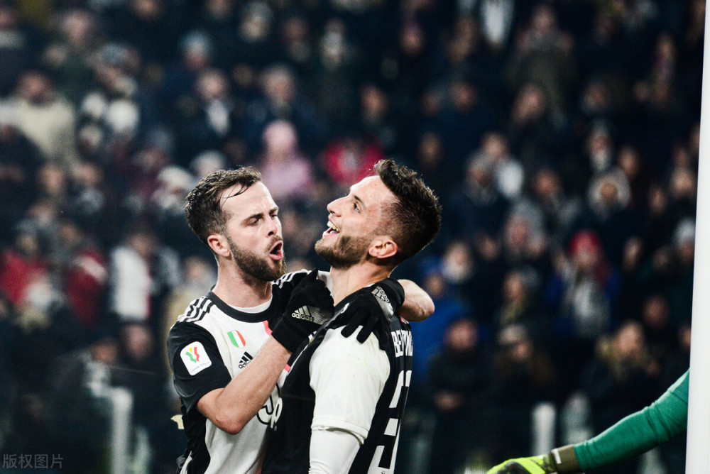 她也曾恨不 她也曾恨不